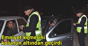Emniyet Kemerini Takamayan Sürücüye Uyarı
