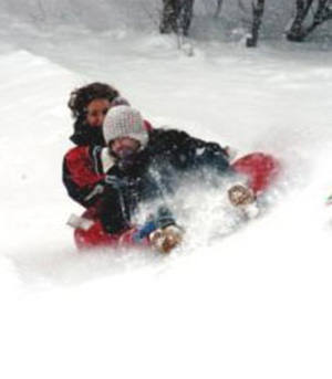 Abant'ta Şambrelle kayak yaptıran köylülere ceza