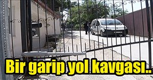 Bir garip yol kavgası...