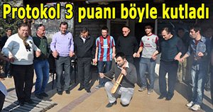 Hamsili horonlu galibiyet kutlaması...