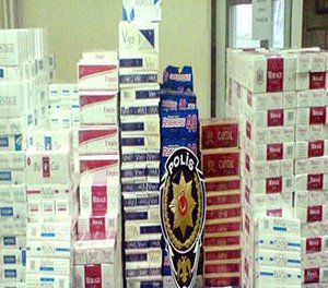 Kamyon Dolusu Kaçak Sigara Yakalandı