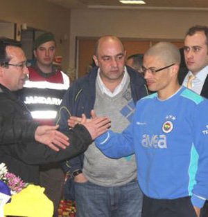 Karabükspor'a yenilen Fenerbahçe'ye Bolu'dan moral