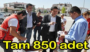 Kızılay'dan okullara erzak yardımı...