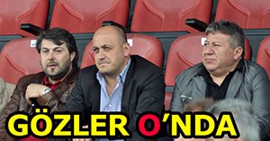 Kongre öncesinde herkes onu istiyor...