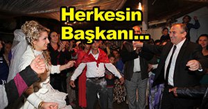 Roman vatandaşlarla göbek attı