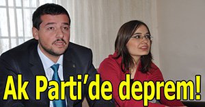 Ak parti'de istifa depremi