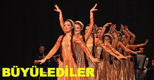 Aşk ve savaşı canlandırdılar