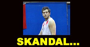 Maç sonunda skandal...