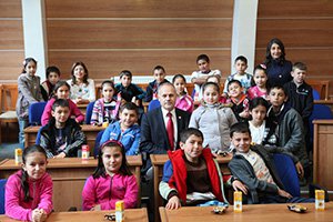 Minik öğrenciler  Bolu Belediyesini ziyaret etti