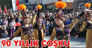 YAŞASIN CUMHURİYET....