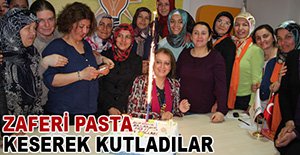 AK KADINLAR DÜŞMAN ÇATLATTI