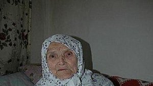 MUDURNU EN YAŞLI NİNESİNİ KAYBETTİ!