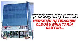 O BİNA YIKILIYOR...