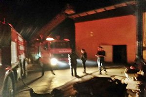 POLAT'IN FABRİKASINDA YANGIN....