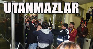 TARAFTAR BASINA SALDIRDI