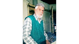 YAŞLI ADAMDAN ACI HABER GELDİ