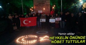 ADD'Lİ GENÇLERDEN ATATÜRK NÖBETİ