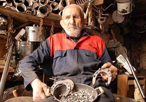 AHİ BABA HAYATINI KAYBETTİ!