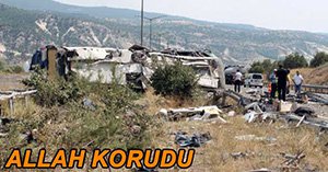 BAŞBAKANLIK OTOBÜSÜ DEVRİLDİ : 3 YARALI