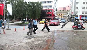 BOLU BELEDİYESİ ZABITA EKİPLERİ, YAŞLILARI UNUTMUYOR
