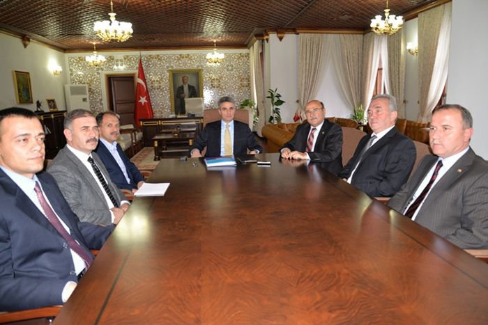 İŞÇİLERE YÜZ GÜLDÜRECEK SÖZLEŞME!