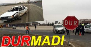 KAVŞAKTA KAFA KAFAYA ÇARPIŞTILAR