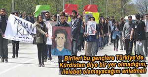 KENAN MAK'I KÜRTÇE SLOGANLARLA ANDILAR