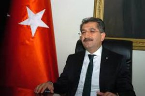 VALİ ADINA SAHTE PROFİL AÇTILAR!