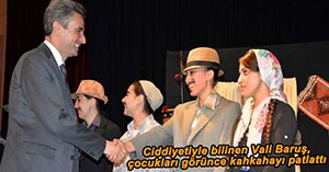 VALİ BARUŞ ÇOCUKLARLA DOYASIYA EĞLENDİ