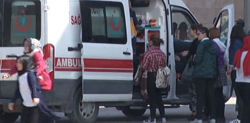 25 ÖĞRENCİ TUZ RUHUNDAN ZEHİRLENDİ