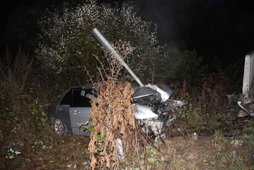 20 YAŞINDAKİ SÜRÜCÜ ÖLÜMDEN DÖNDÜ