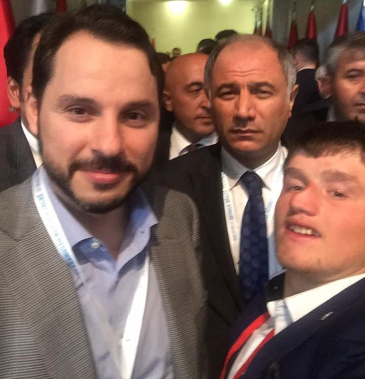 AK PARTİ'NİN EN HAVALISI O...