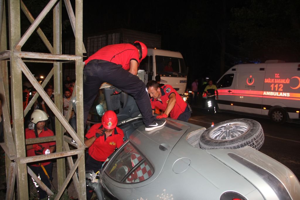 ANNESİ GÖZYAŞLARINI TUTAMADI