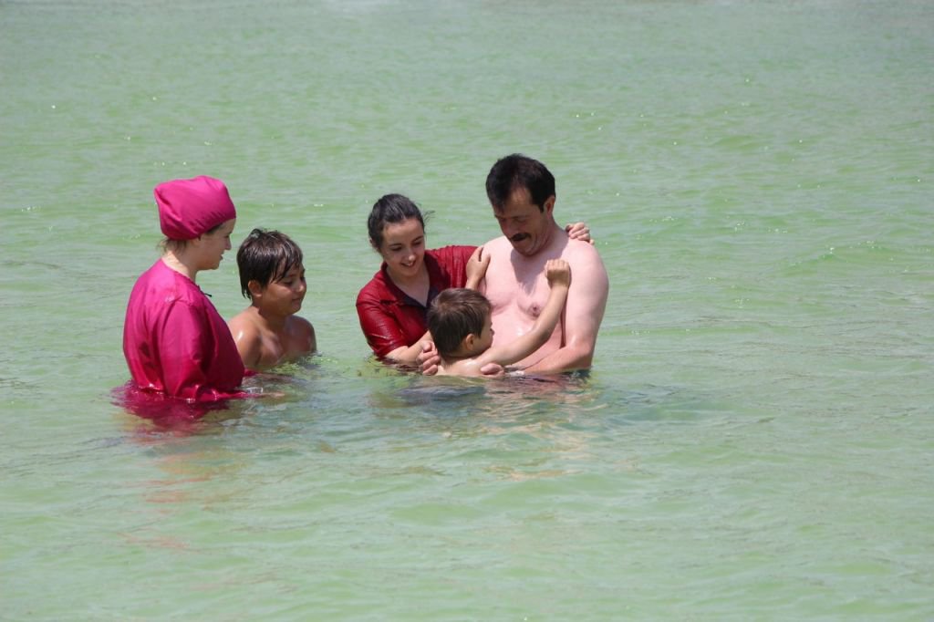 ANTALYA DEĞİL AKKAYALAR....