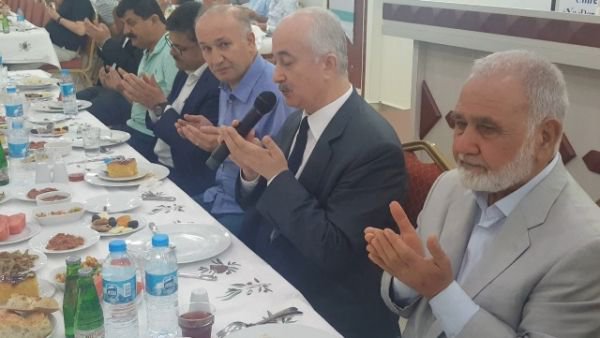 ÇARIKÇI AİLESİNİ İFTAR YEMEĞİ VERDİ