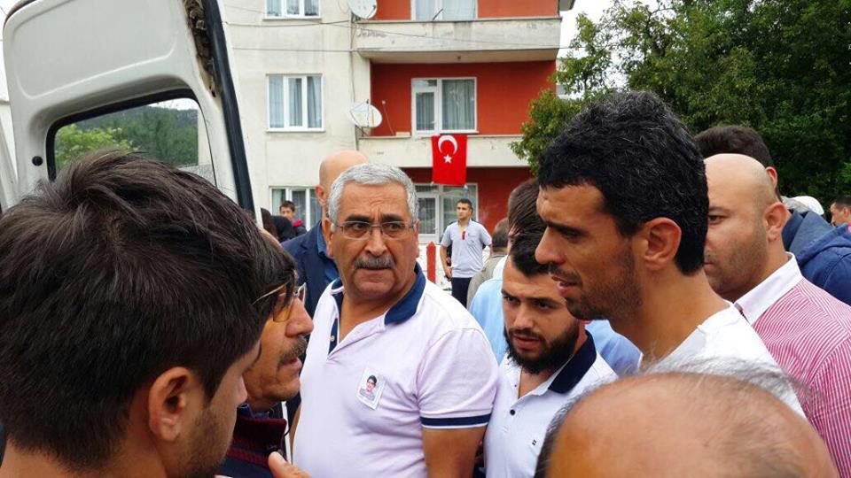 GÖZYAŞLARIYLA TOPRAĞA VERİLDİ