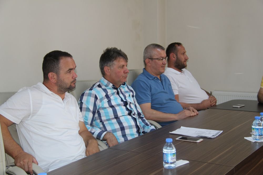 HİÇ BİTMEYECEK DOSTLUK...