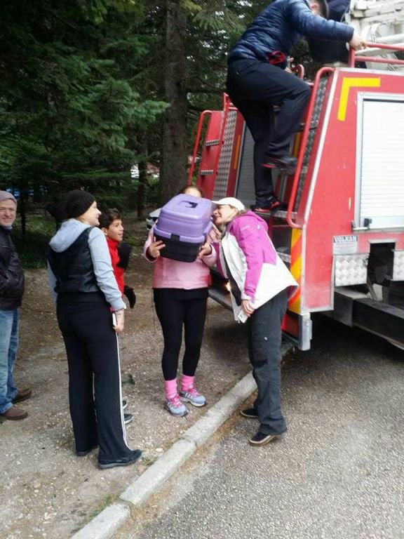 İTFAİYE YERDE GÖKTE HERKESİN YANINDA