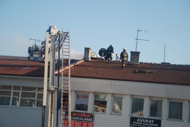 İZZET BAYSAL'DA KORKU DOLU ANLAR