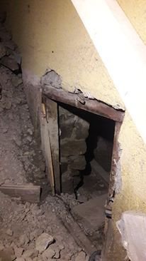 MUHTARIN EVİNİN BAHÇESİNE DEFİNE BASKINI