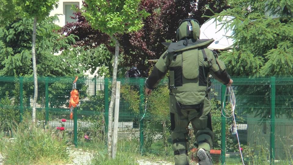 GÜVENLİK GEREKÇESİYLE OKUL BOŞALTILDI