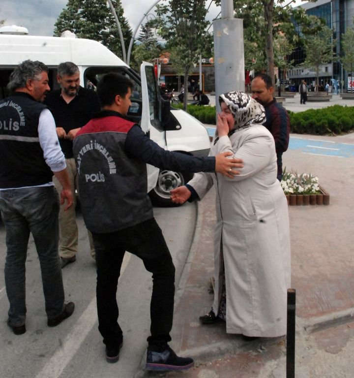 OYUNCAK AYILI BOMBA ALARMI