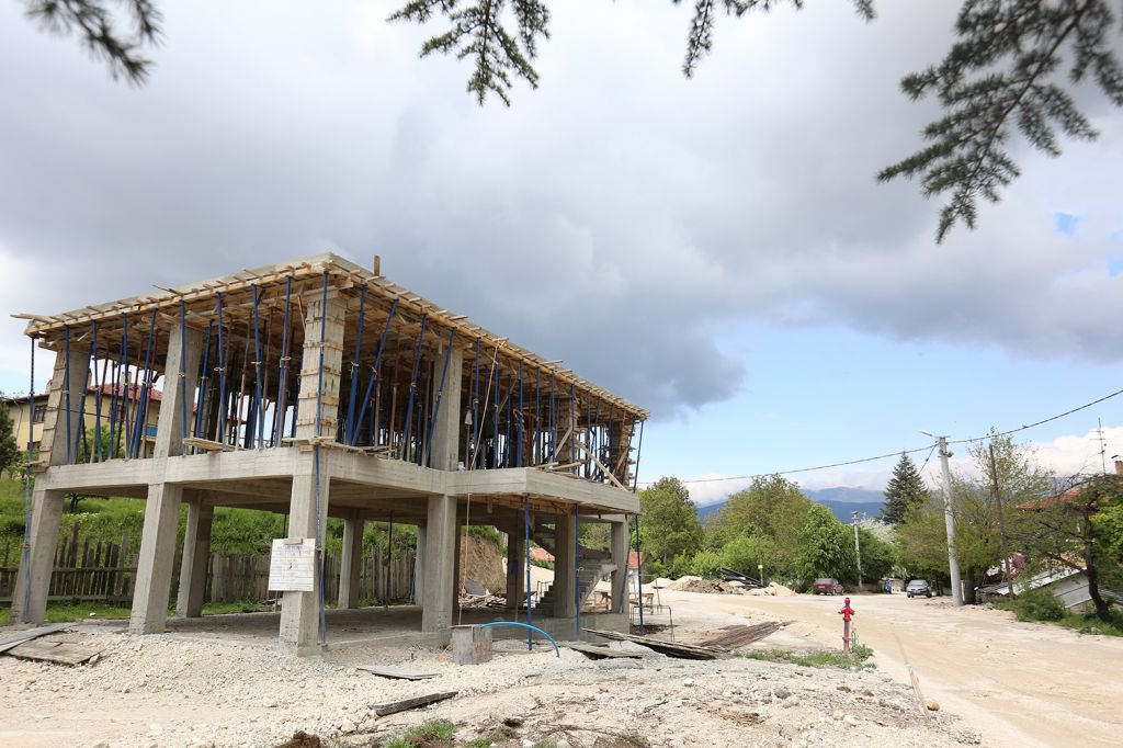 PROJE İKİ MAHALLEDE HIZLA İLERLİYOR