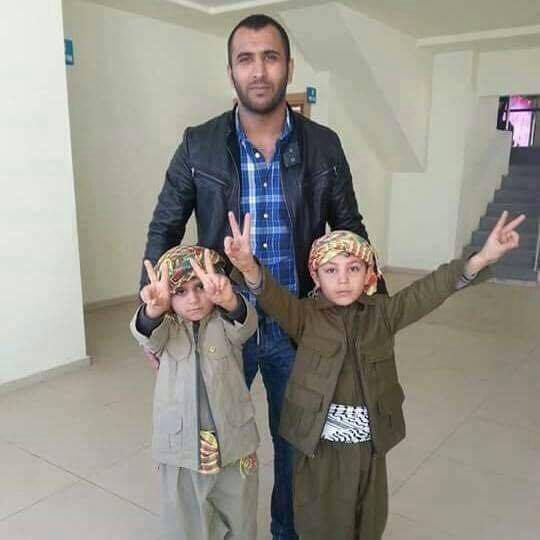 SÖZDE ÖĞRETMEN, UTANMAZ....