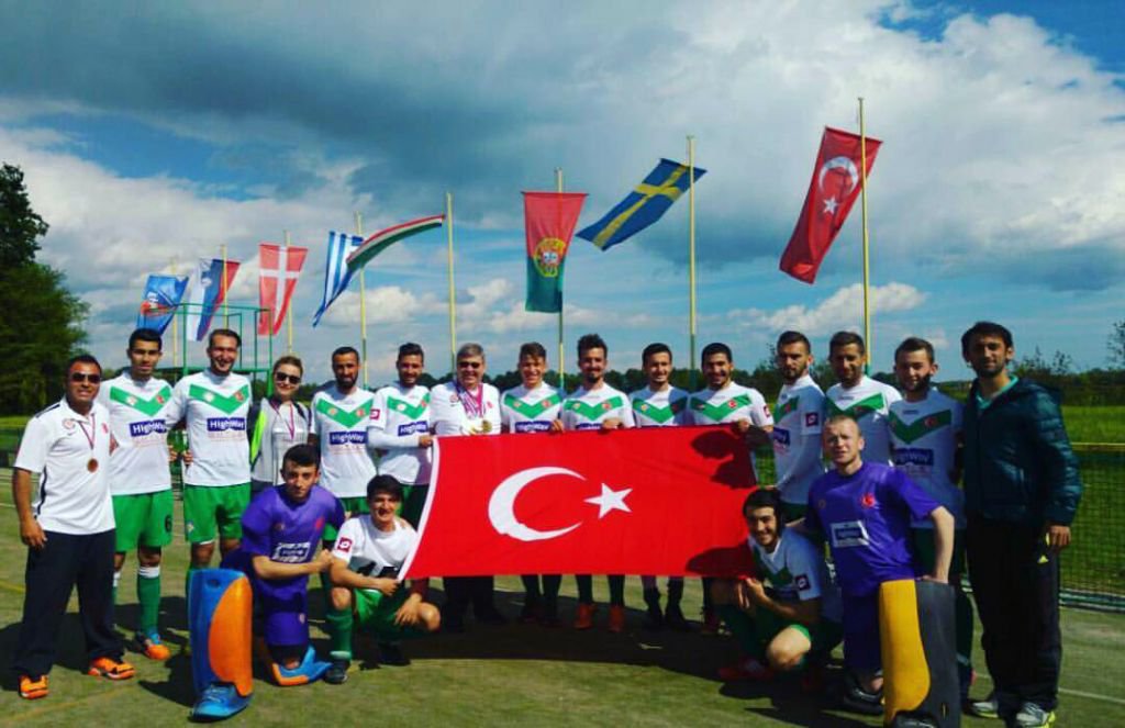 TEBRİKLER ÇOCUKLAR....