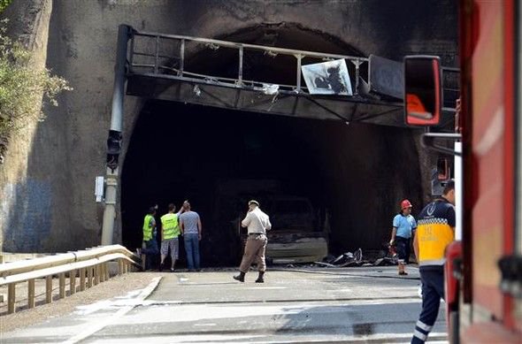 TÜNEL GİRİŞİNDE FECİ KAZA