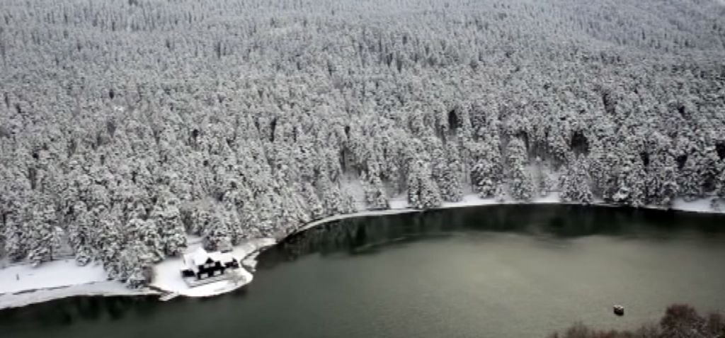 VİODE HABER - GÖLCÜK'ÜN HAVADAN BÜYÜLEYEN GÖRÜNTÜSÜ