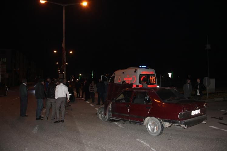 YİNE O KAVŞAK YİNE KAZA