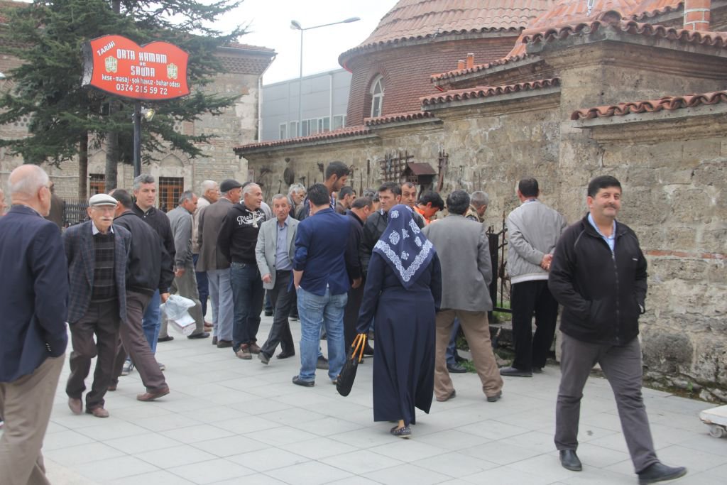 YURDUM İNSANI HİÇ DEĞİŞMİYOR...