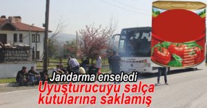 ESRARI SALÇA KUTUSUNA SAKLAMIŞ....